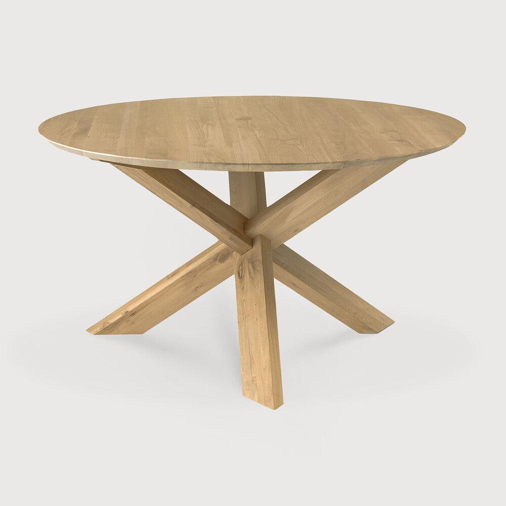 Circle Dining Table by Ethnicraft Dining Table Ethnicraft