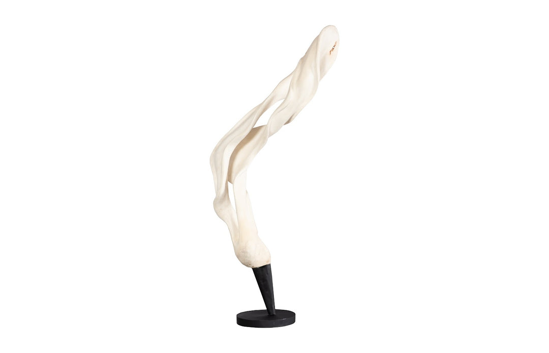 Dancing Sculpture Smooth White - ID116984 Sculptures & Statues Phillips Collection