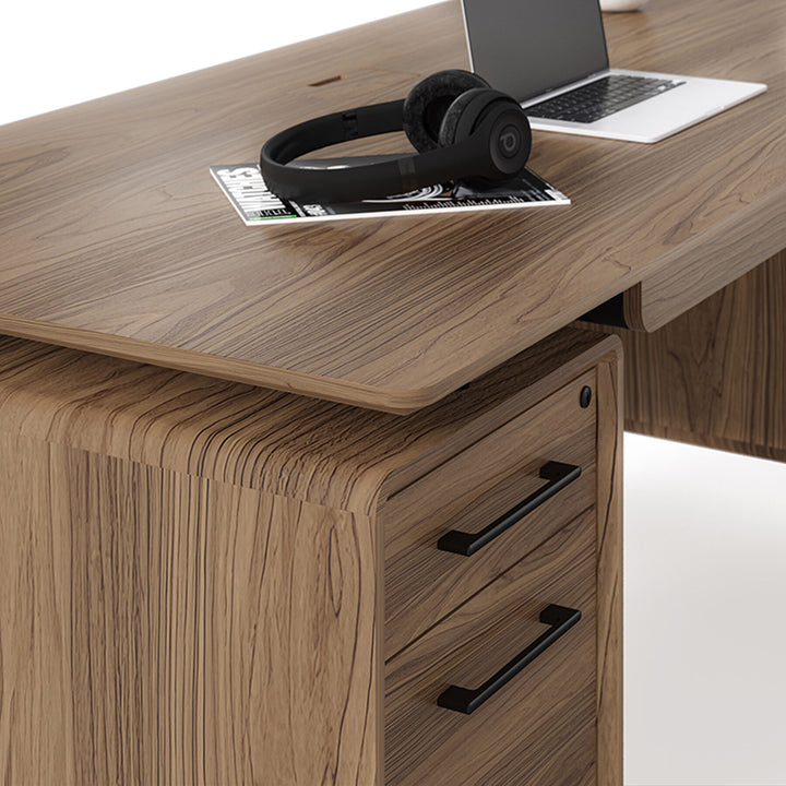 LINQ 6821 Executive Desk Desks BDI