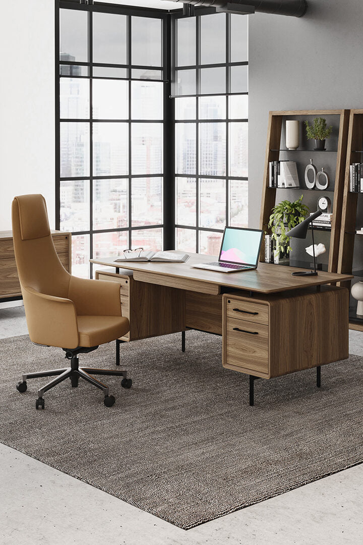 LINQ 6821 Executive Desk Desks BDI