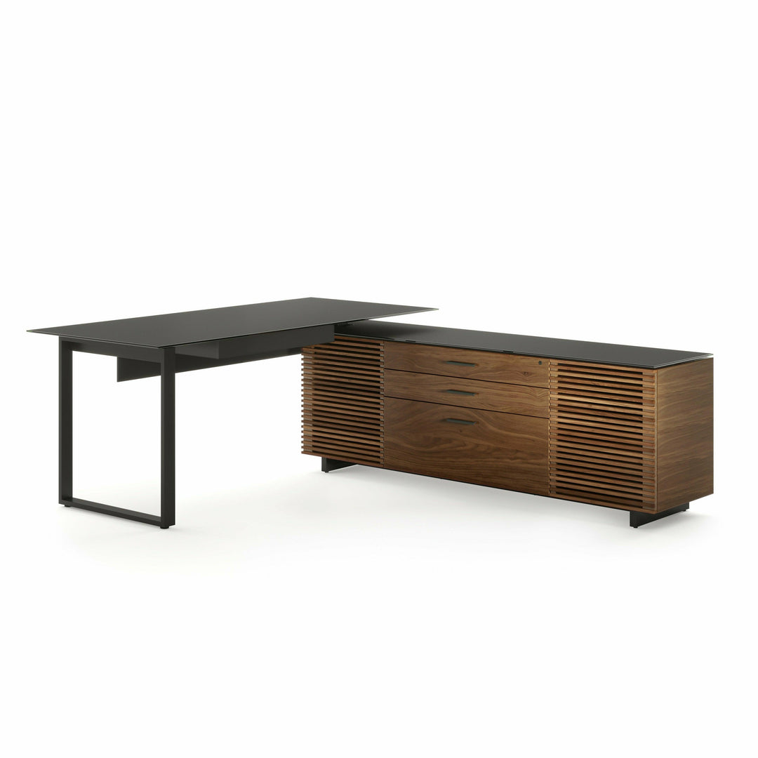 Corridor® 6531 Desks BDI