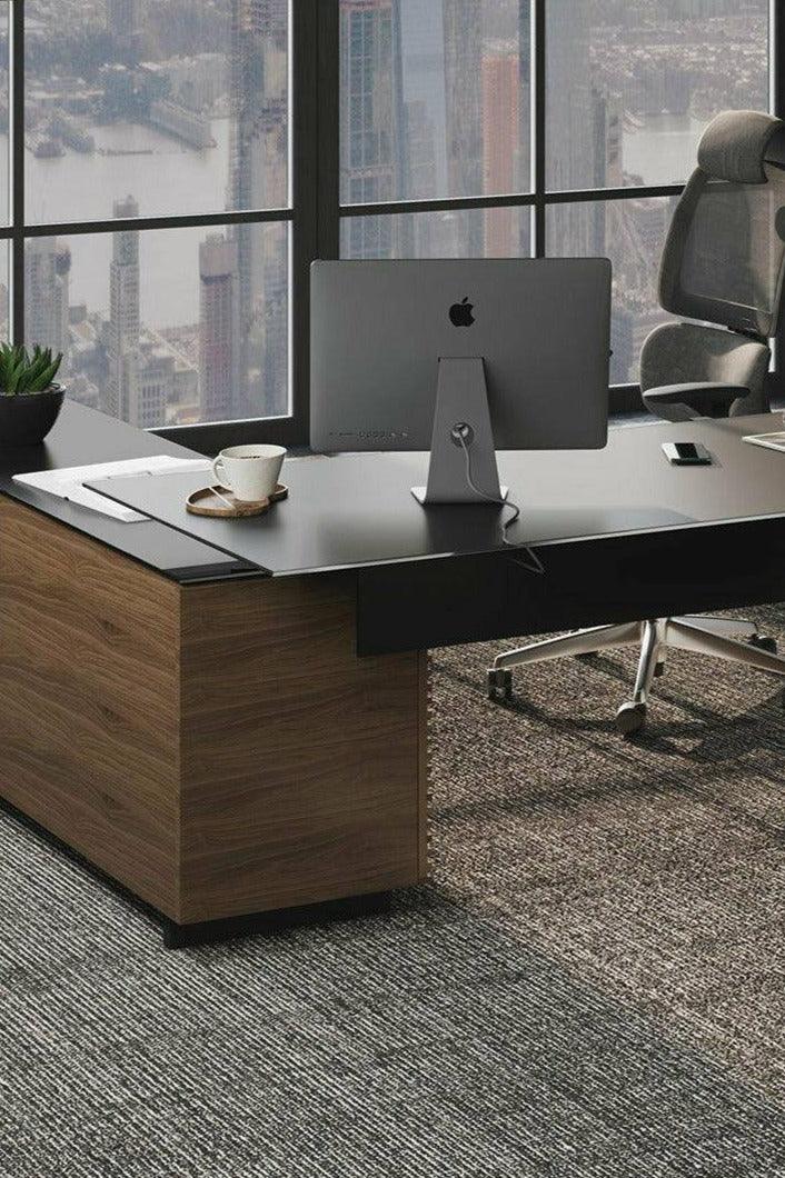 Corridor® 6531 Desks BDI